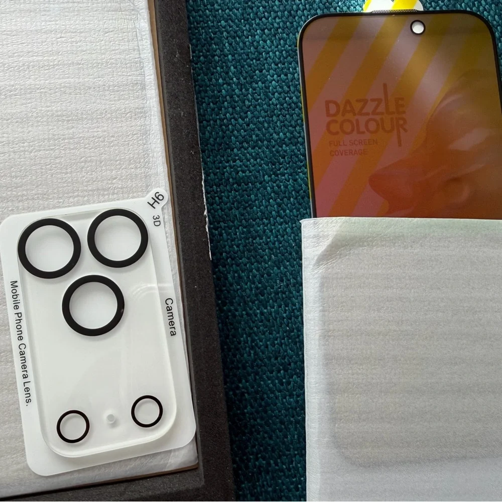 iPhone BUNDLE 17 PRO MAX Accessory bundle - Picture 5 of 10